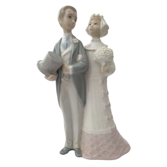 Lladro Other - Vtg Retired LLADRO Wedding Bride & Groom Porcelain Figurine #4808 7.75" - Spain